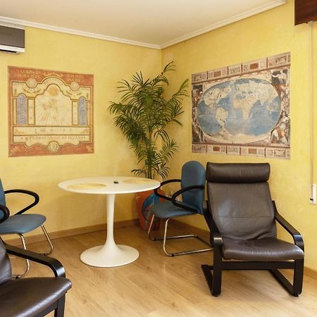 ヴィーゴApt 40 M2 Air Conditioning Abitacion-Salon-Cocina-Bano Radiant Heatingアパートメント エクステリア 写真