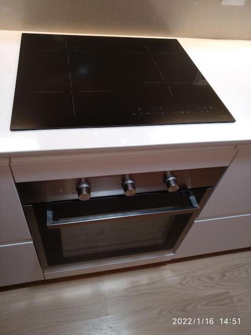 ヴィーゴApt 40 M2 Air Conditioning Abitacion-Salon-Cocina-Bano Radiant Heatingアパートメント エクステリア 写真